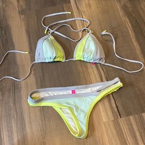 VS bikini set